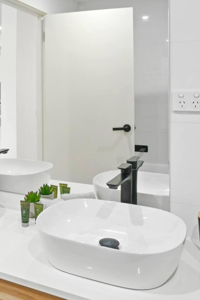 Saltwater Escape - Contemporary Seaside Stunner