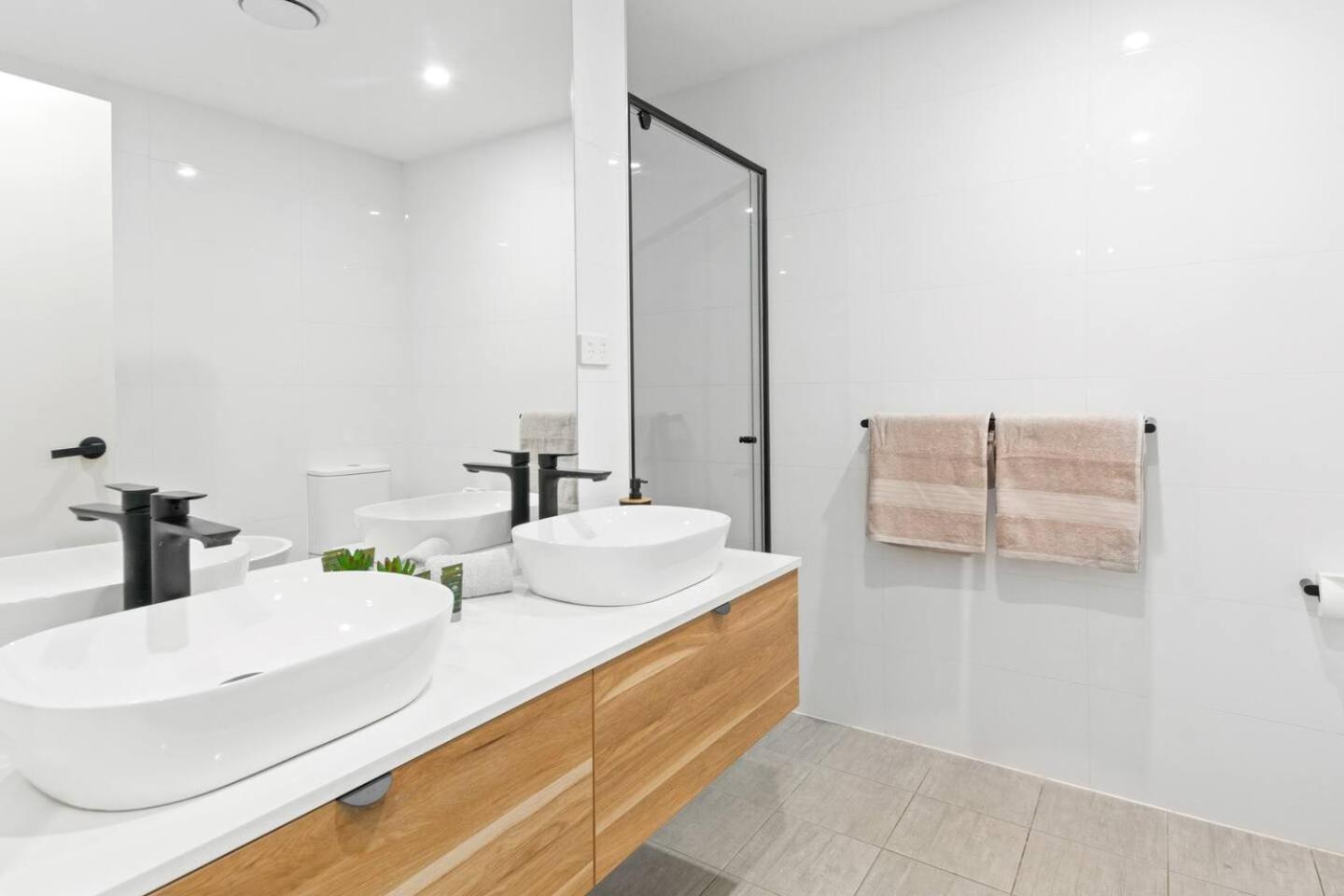 Saltwater Escape - Contemporary Seaside Stunner